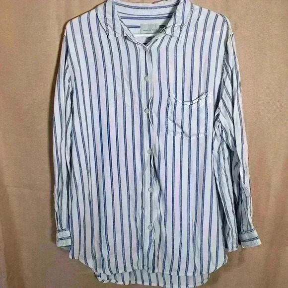 Women’s American Eagle striped button down shirt size Medium - Picture 1 of 4